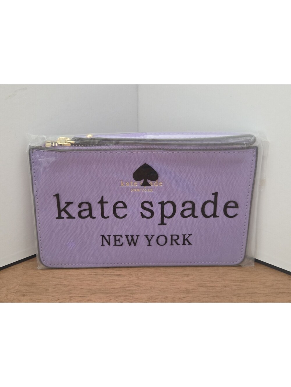 Kate Spade New York Lavender Purple Zip Pouch Wristlet Clutch NWT $88
